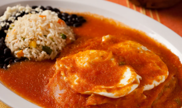 HUEVOS RANCHEROS